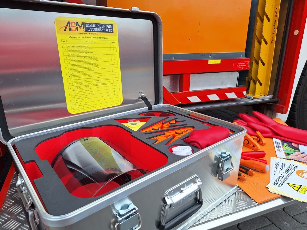Kit d’équipement pour véhicules électriques – pompiers - immagine 6